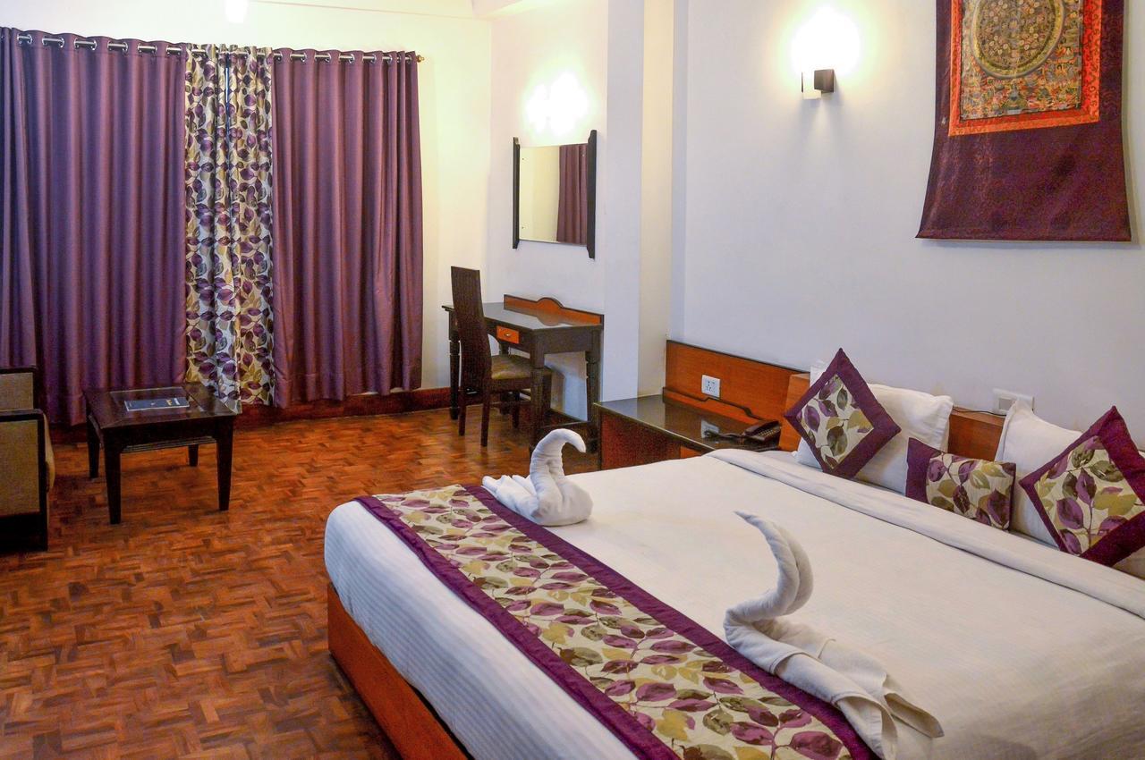 Tashi Palace Hotell Gangtok Exteriör bild