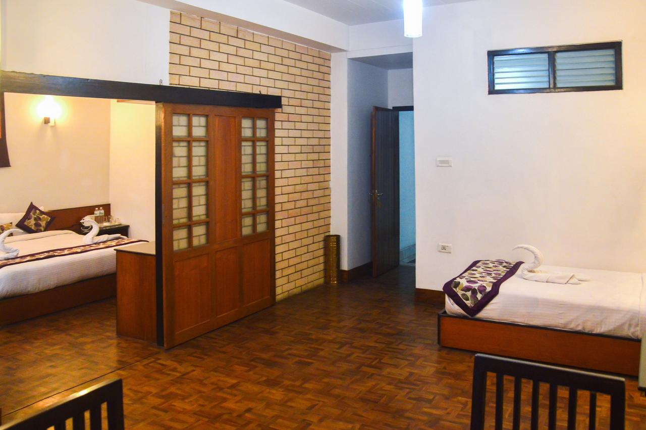 Tashi Palace Hotell Gangtok Exteriör bild